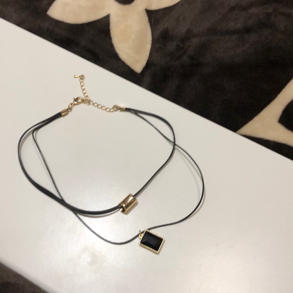 FREE - Reversible Double Choker - Picture 4 of 5